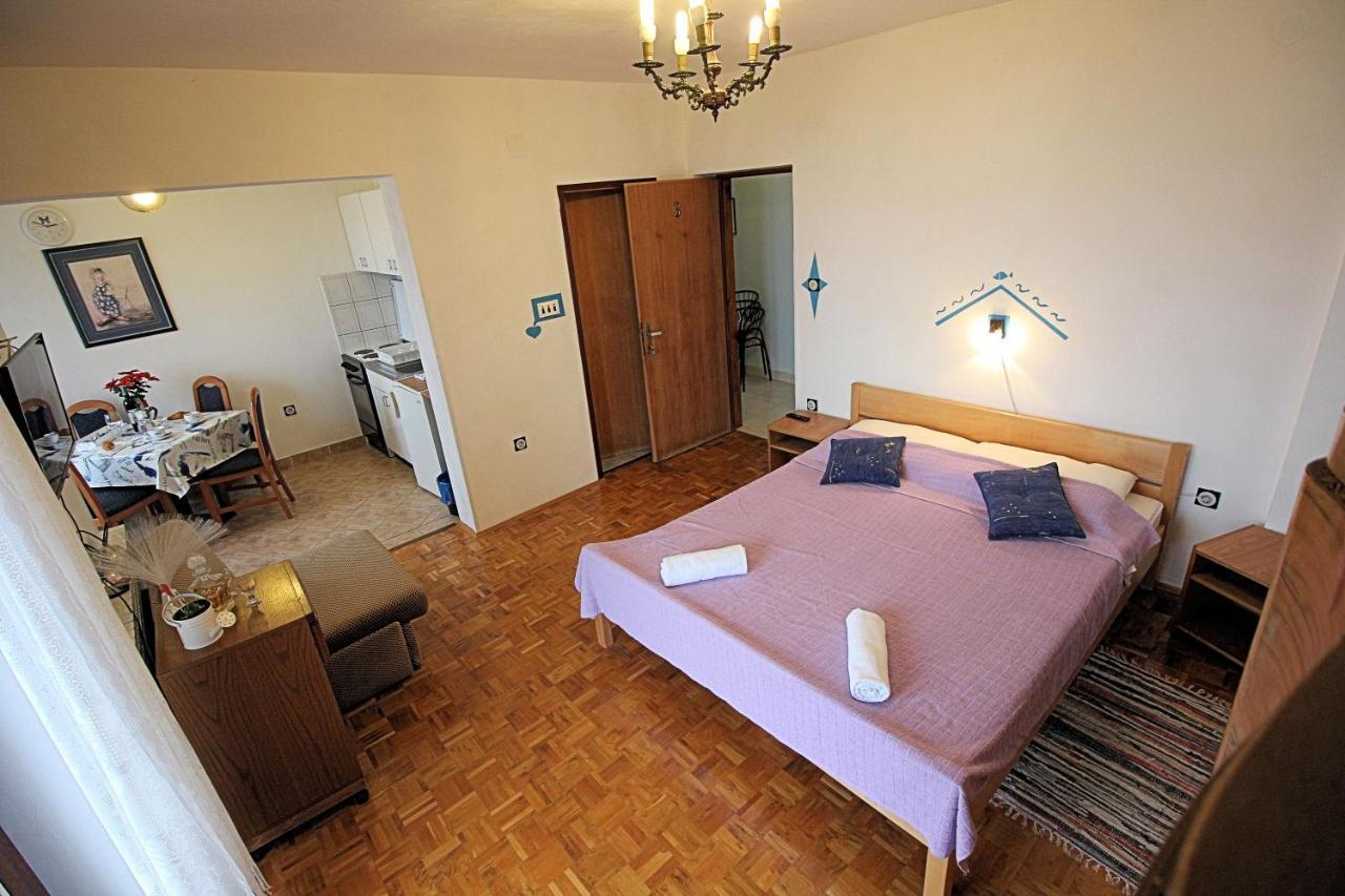 Guesthouse Marija Нови-Винодолски Экстерьер фото