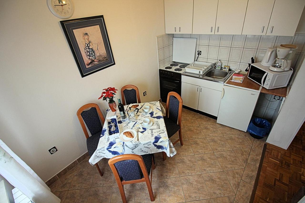 Guesthouse Marija Нови-Винодолски Экстерьер фото