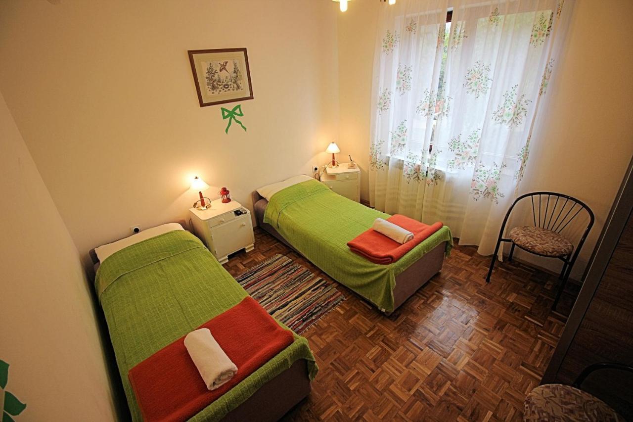 Guesthouse Marija Нови-Винодолски Экстерьер фото